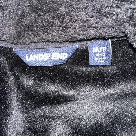 Lands' End Cosy Black Fleece Pullover with Front Pouch Pocket and Snap V-Neck - Picture 6 of 9
